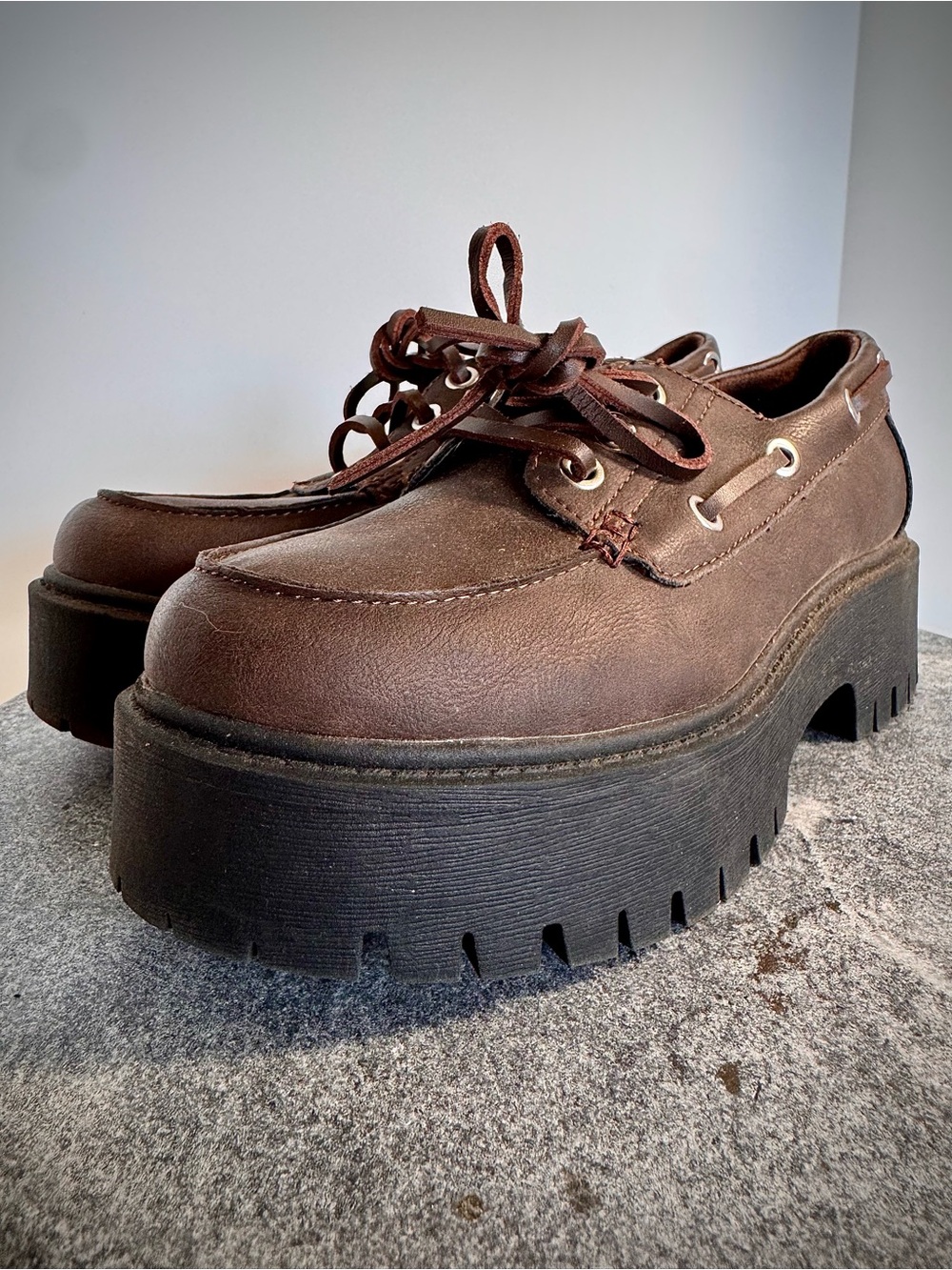 Vintage Chunky Dark Brown Faux Leather Platform Loafers Shoes 6 NOBO